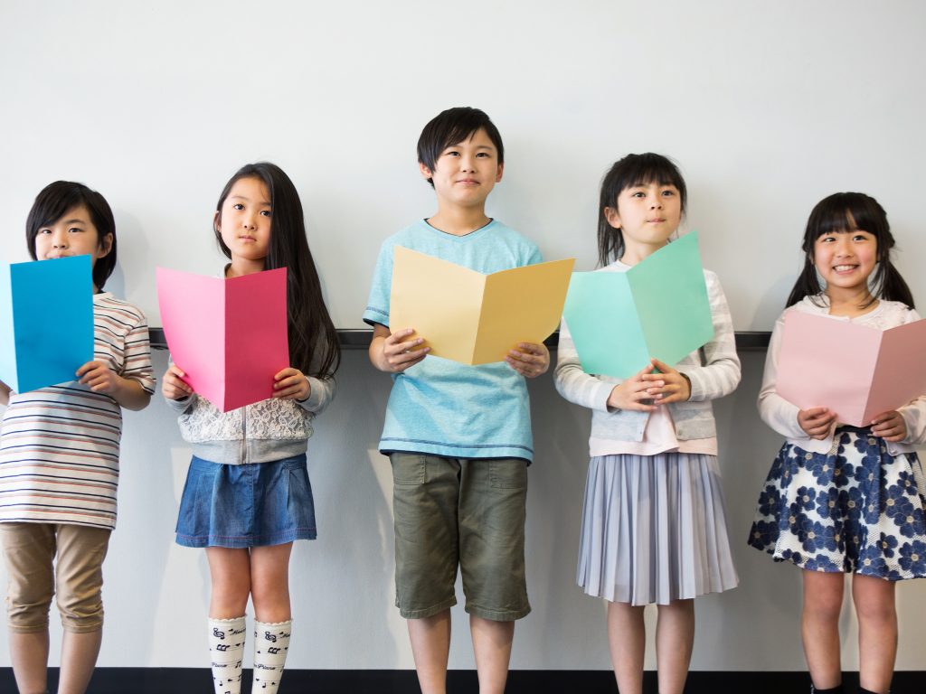こども食堂の子どもたちを対象に「シアターマーキュリー新宿」で卒業イベント開催のサムネイル画像